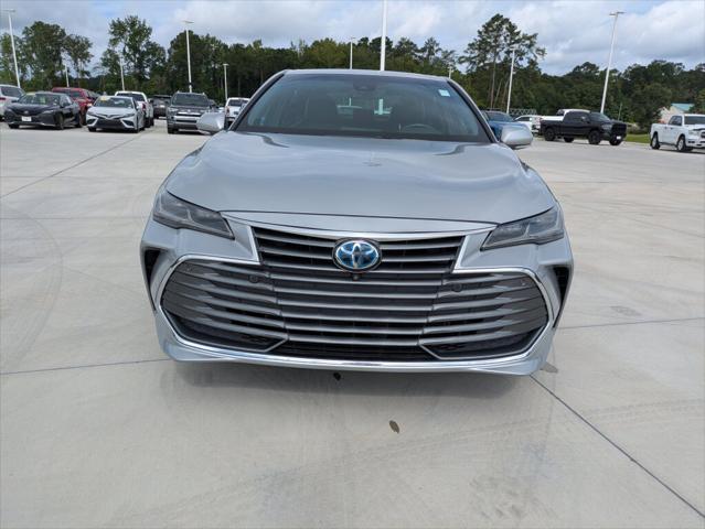 2022 Toyota Avalon Limited Hybrid