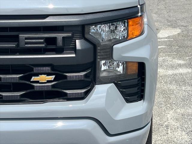 2024 Chevrolet Silverado 1500 2WD Crew Cab Short Bed Custom