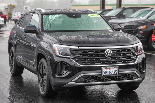2024 Volkswagen Atlas Cross Sport 2.0T SE w/Technology