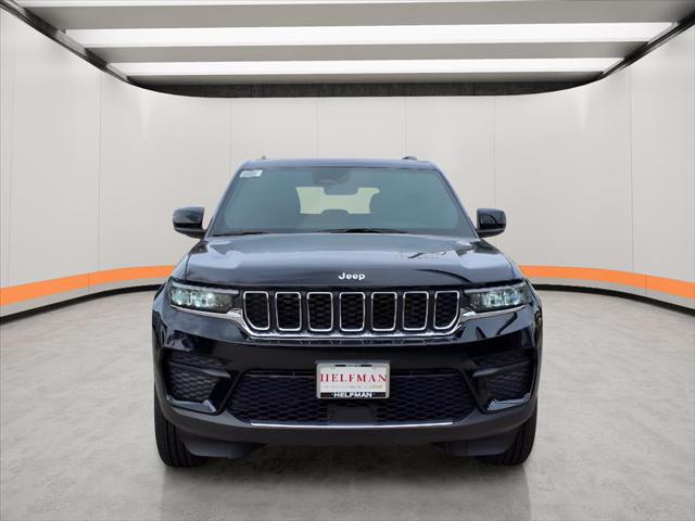 2025 Jeep Grand Cherokee GRAND CHEROKEE LAREDO X 4X2