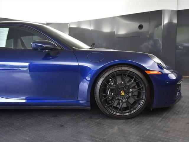 2024 Porsche 911 Carrera GTS