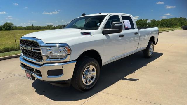 2023 RAM 2500 Tradesman Crew Cab 4x4 8 Box