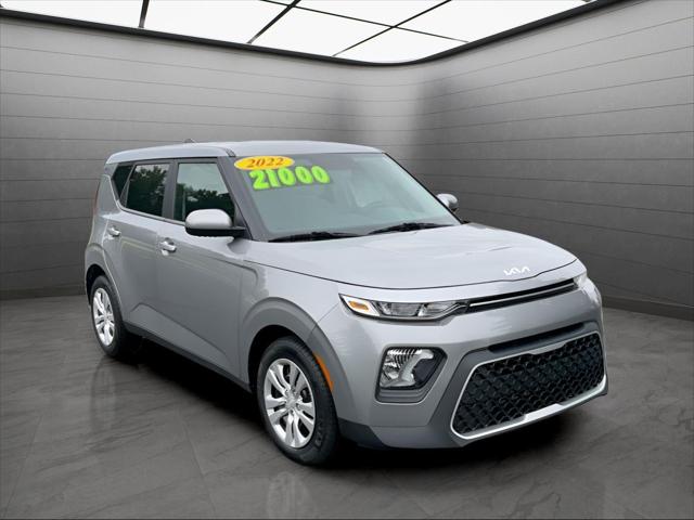 2022 Kia Soul LX 2022 Kia Soul LX