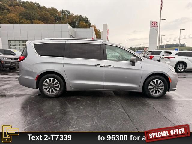 2021 Chrysler Pacifica Hybrid Touring L 2021 Chrysler Pacifica Hybrid Touring L