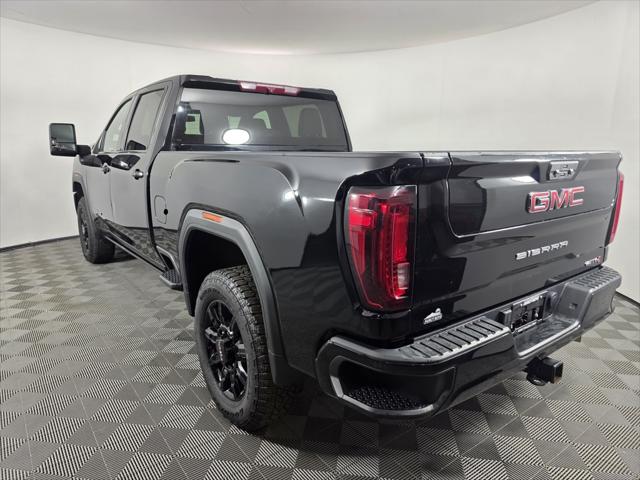 2021 GMC Sierra 2500HD 4WD Crew Cab Standard Bed AT4