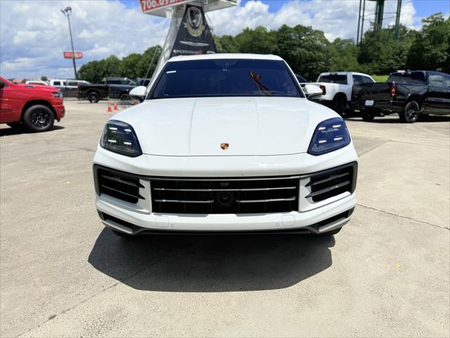 2024 Porsche Cayenne Base