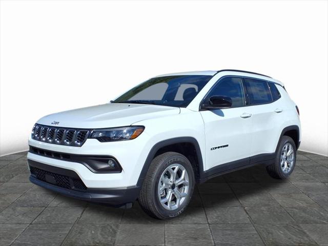 2025 Jeep Compass COMPASS LATITUDE 4X4