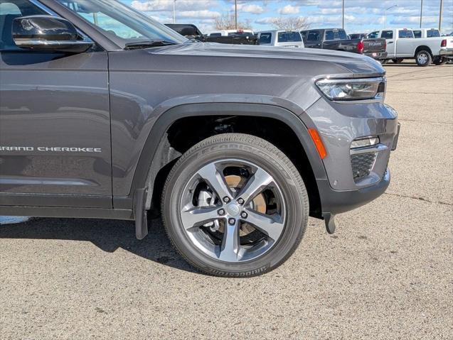 2025 Jeep Grand Cherokee GRAND CHEROKEE LIMITED 4X4 2025 Jeep Grand Cherokee GRAND CHEROKEE LIMITED 4X4