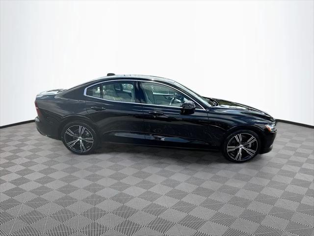 2022 Volvo S60 B5 Inscription