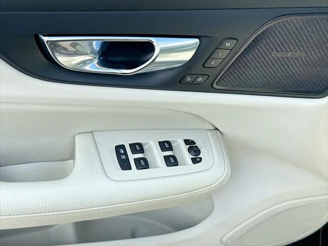 2022 Volvo S60 B5 Inscription