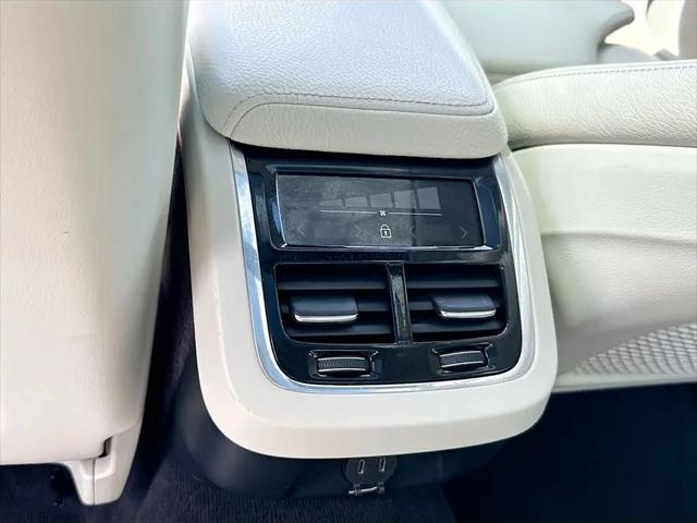 2022 Volvo S60 B5 Inscription