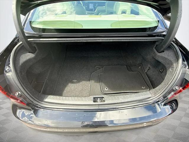 2022 Volvo S60 B5 Inscription