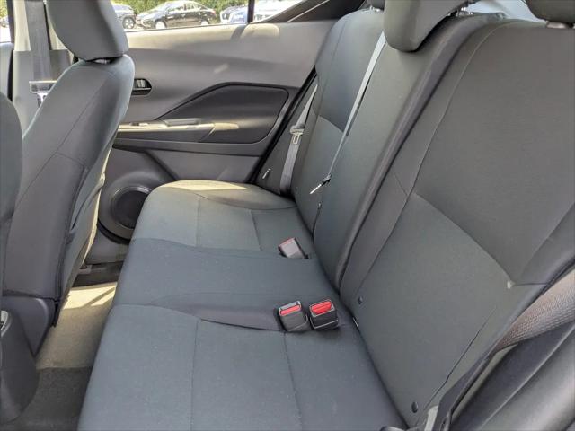 2025 Nissan Kicks S