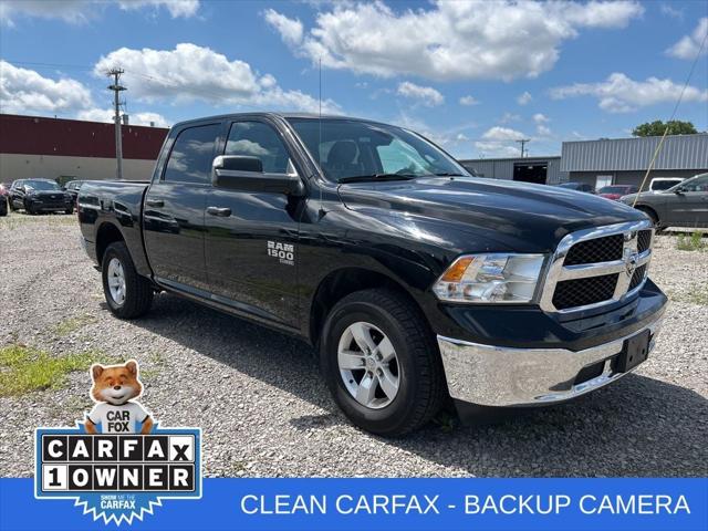 2023 RAM 1500 Classic SLT Crew Cab 4x4 57 Box