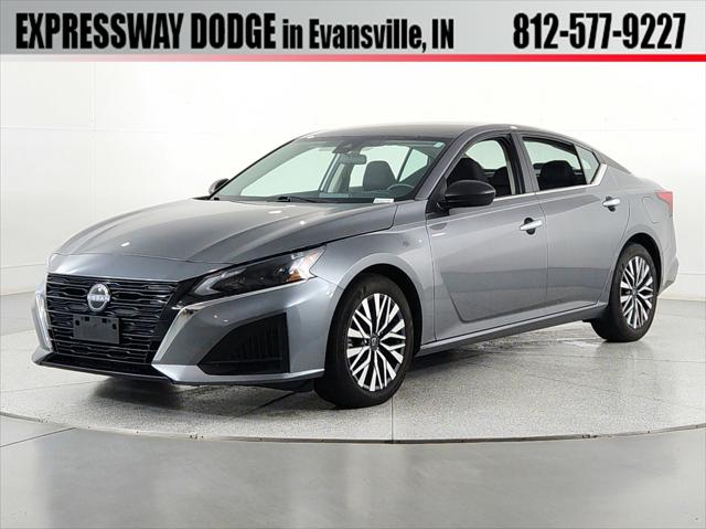 2024 Nissan Altima SV FWD