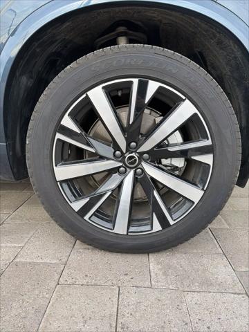 2026 Volvo XC90 Core, B6 AWD Gas (mild hybrid), Gasoline, Bright, 7 Seats