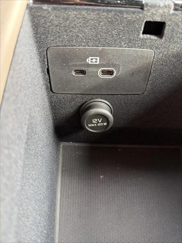 2026 Volvo XC90 Core, B6 AWD Gas (mild hybrid), Gasoline, Bright, 7 Seats