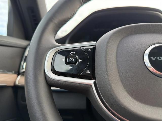 2026 Volvo XC90 Core, B6 AWD Gas (mild hybrid), Gasoline, Bright, 7 Seats