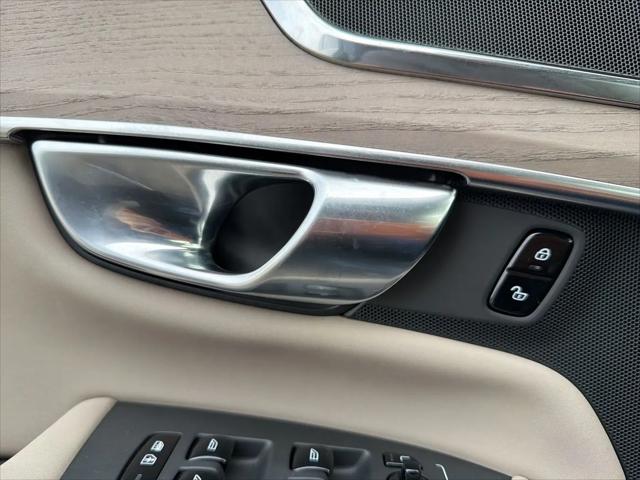 2026 Volvo XC90 Core, B6 AWD Gas (mild hybrid), Gasoline, Bright, 7 Seats