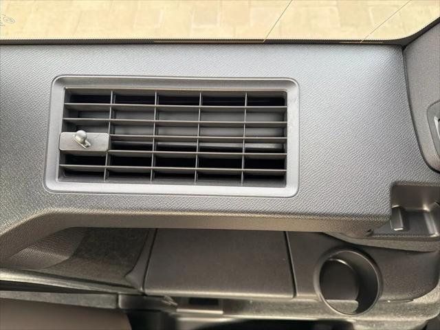 2026 Volvo XC90 Core, B6 AWD Gas (mild hybrid), Gasoline, Bright, 7 Seats