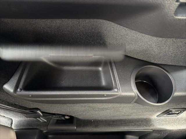2026 Volvo XC90 Core, B6 AWD Gas (mild hybrid), Gasoline, Bright, 7 Seats