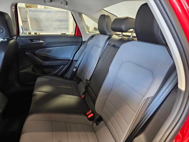 2025 Volkswagen Jetta 1.5T SE