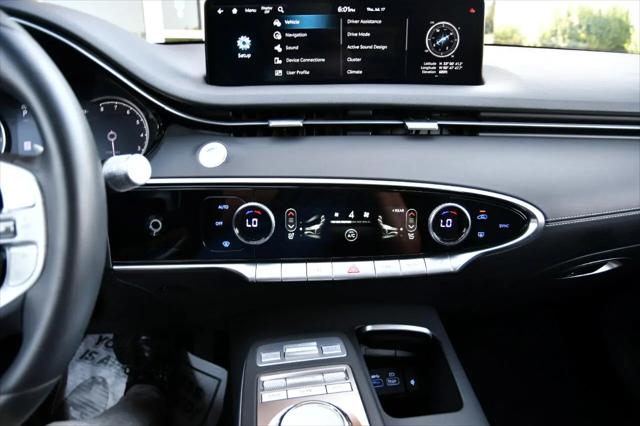 2025 Genesis GV70 2.5T AWD
