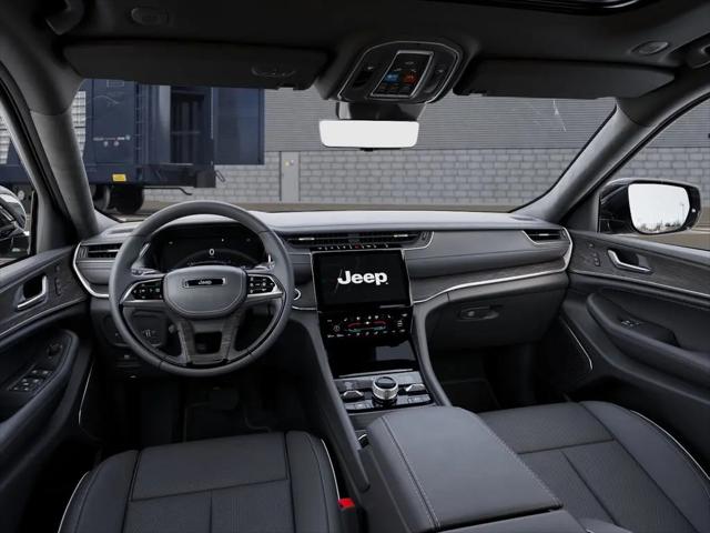 2025 Jeep Grand Cherokee L Overland 4x4