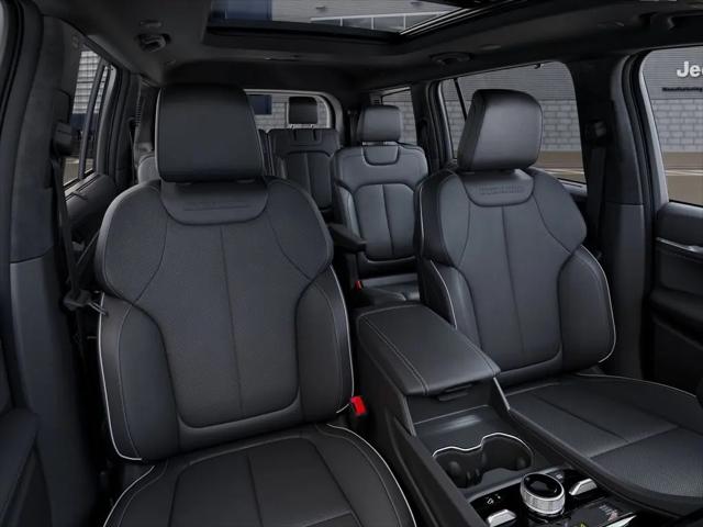 2025 Jeep Grand Cherokee L Overland 4x4