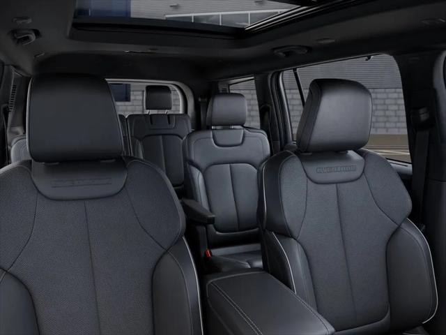 2025 Jeep Grand Cherokee L Overland 4x4