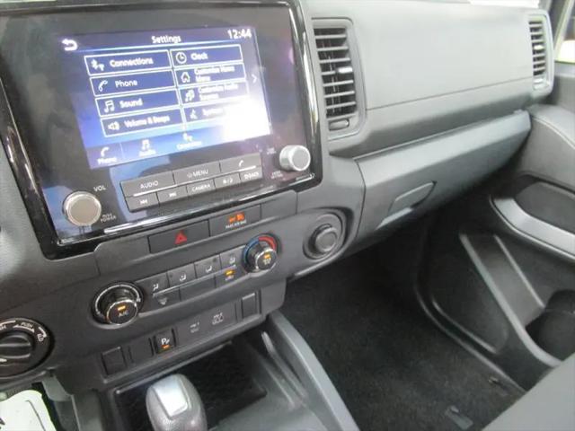 2022 Nissan Frontier Crew Cab S 4x4