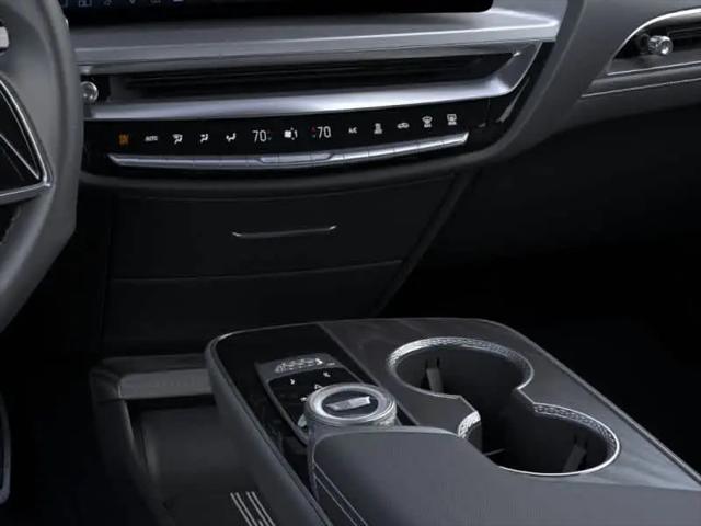 2026 Cadillac iQ V-Series w/1SM