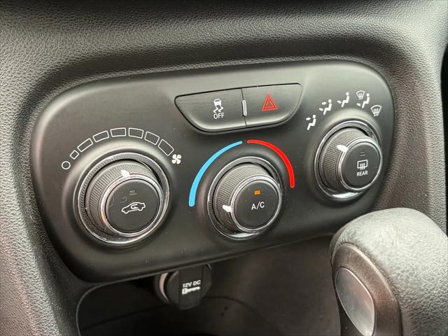 2016 Dodge Dart SE