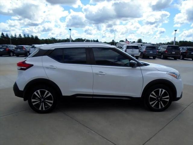 2020 Nissan Kicks SR Xtronic CVT