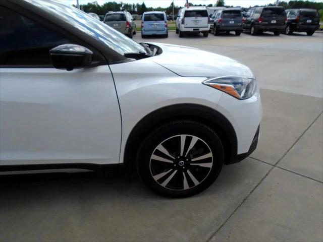 2020 Nissan Kicks SR Xtronic CVT
