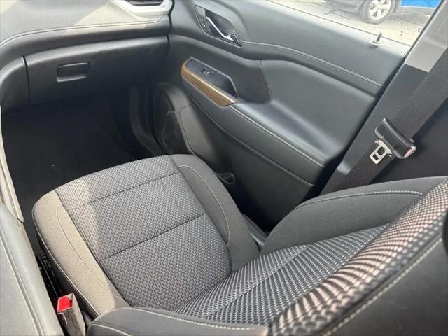 2023 GMC Acadia AWD SLE