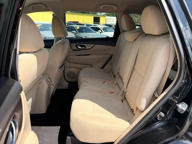 2016 Nissan Rogue SV