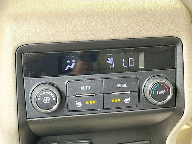 2022 GMC Acadia FWD Denali