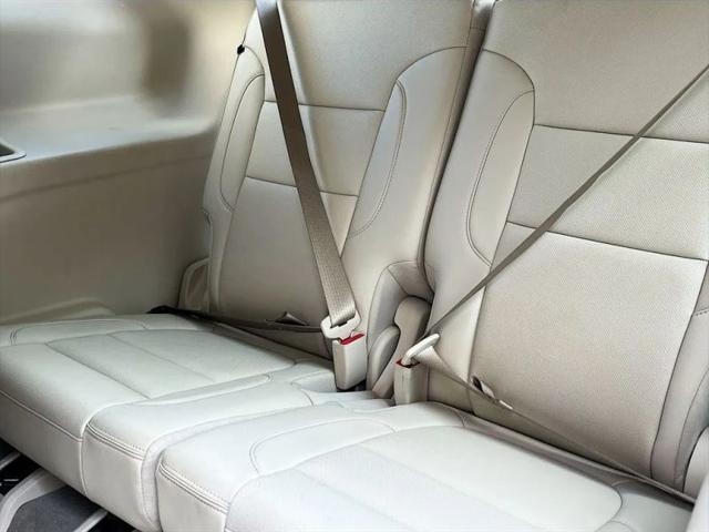 2022 GMC Acadia FWD Denali