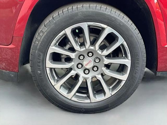 2022 GMC Acadia FWD Denali