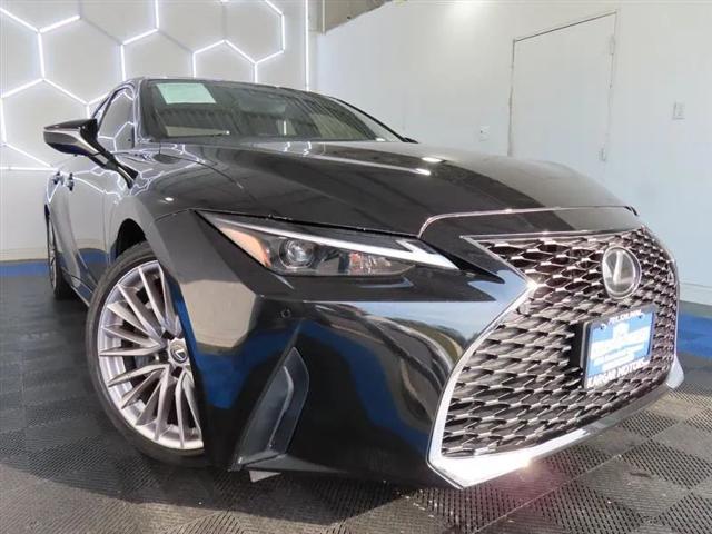 2023 Lexus IS 300 300