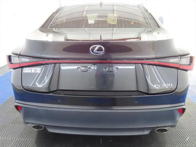 2023 Lexus IS 300 300