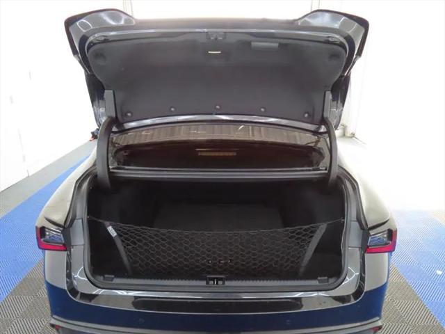 2023 Lexus IS 300 300