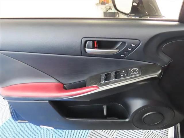 2023 Lexus IS 300 300