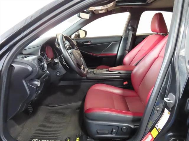 2023 Lexus IS 300 300