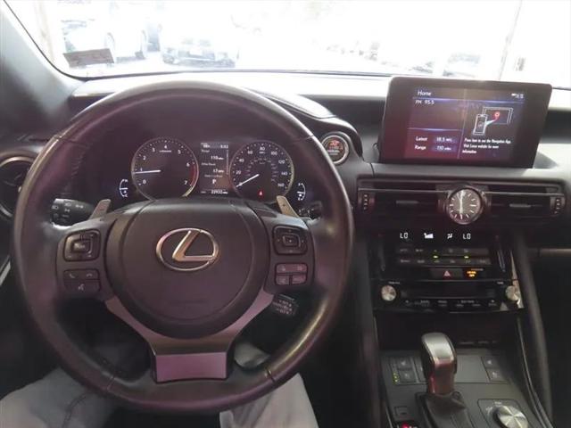 2023 Lexus IS 300 300