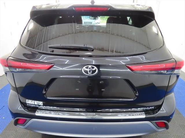 2021 Toyota Highlander Platinum