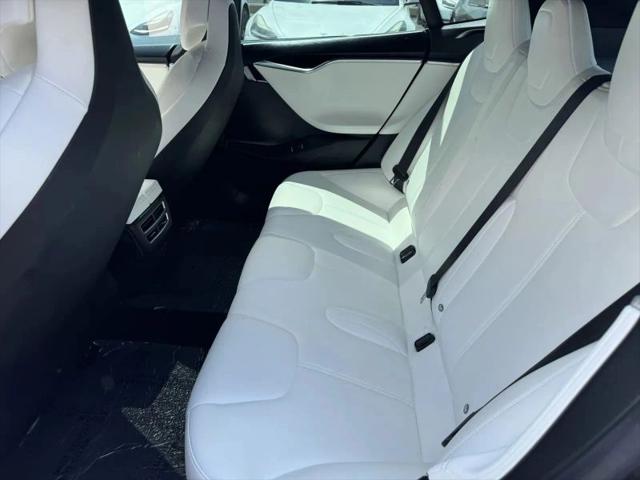 2017 Tesla Model S 90D