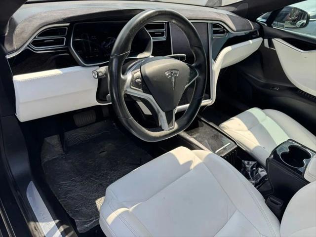 2017 Tesla Model S 90D