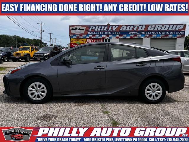 2021 Toyota Prius LE